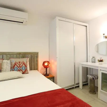 Mosso Boutique * Ula